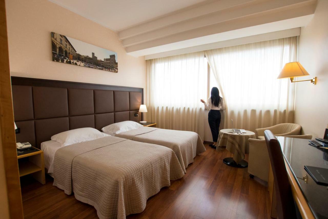 Hotel Minerva Arezzo Dış mekan fotoğraf
